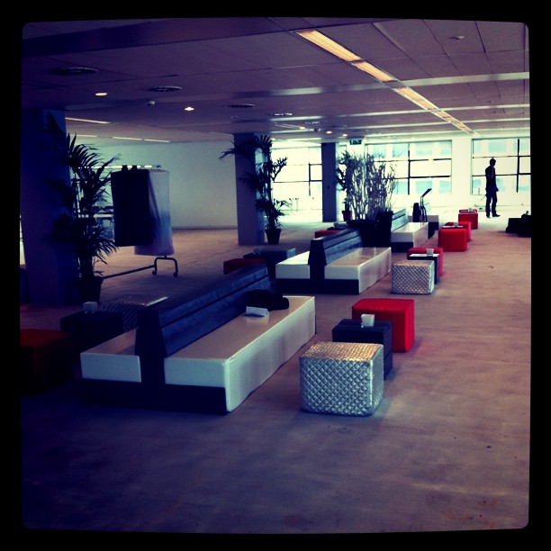 Werkruimtes in aanbouw.jpg Werkruimtes in aanbouw.jpg